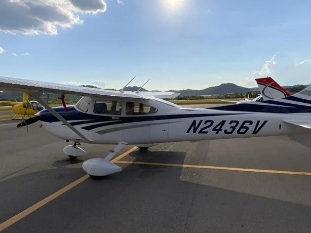 2006 CESSNA 182T SKYLANE Photo 6