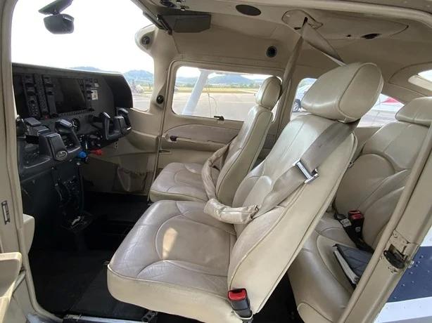 2006 CESSNA 182T SKYLANE Photo 5