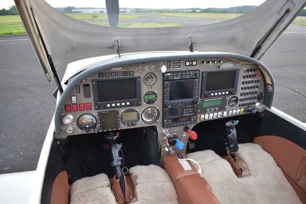 1997 Lancair 360 Photo 3