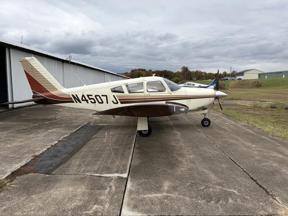 1968 Piper Arrow PA-28R-180 Photo 3