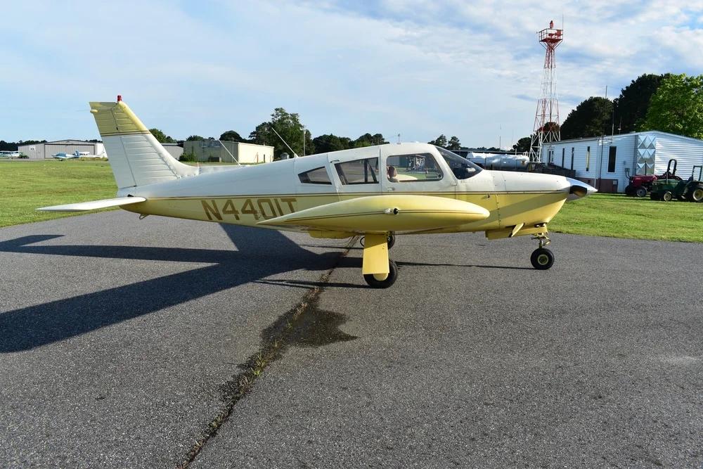 1972 Piper PA-28R-200 Photo 4