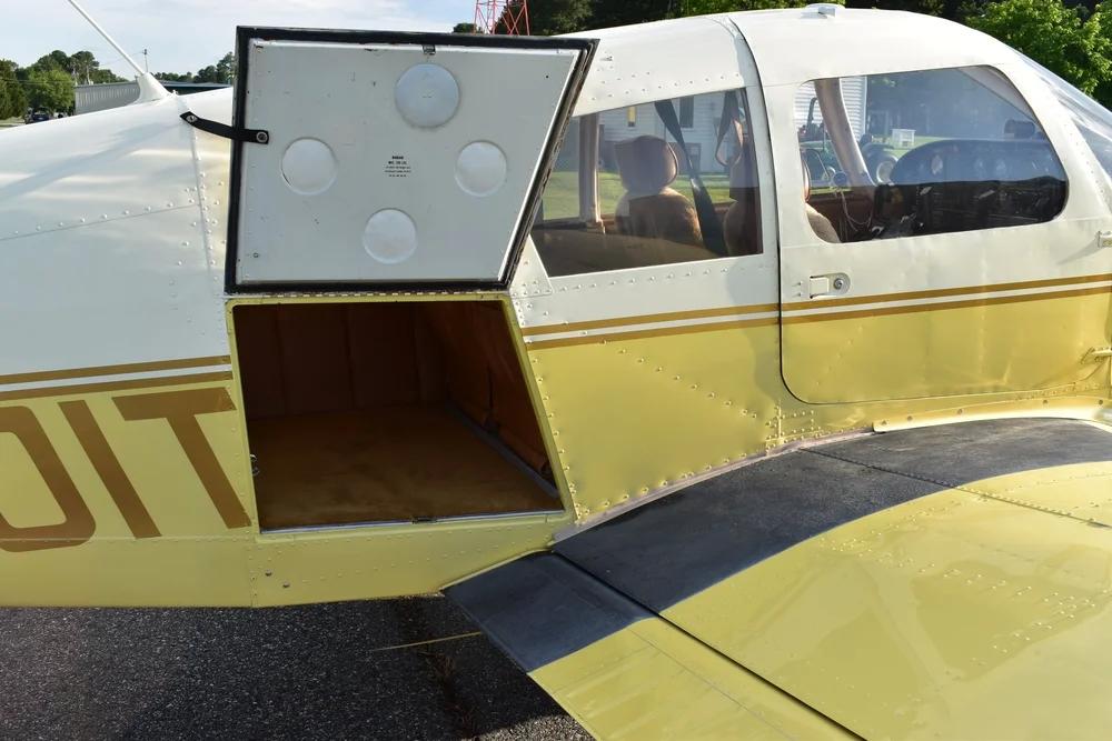 1972 Piper PA-28R-200 Photo 5