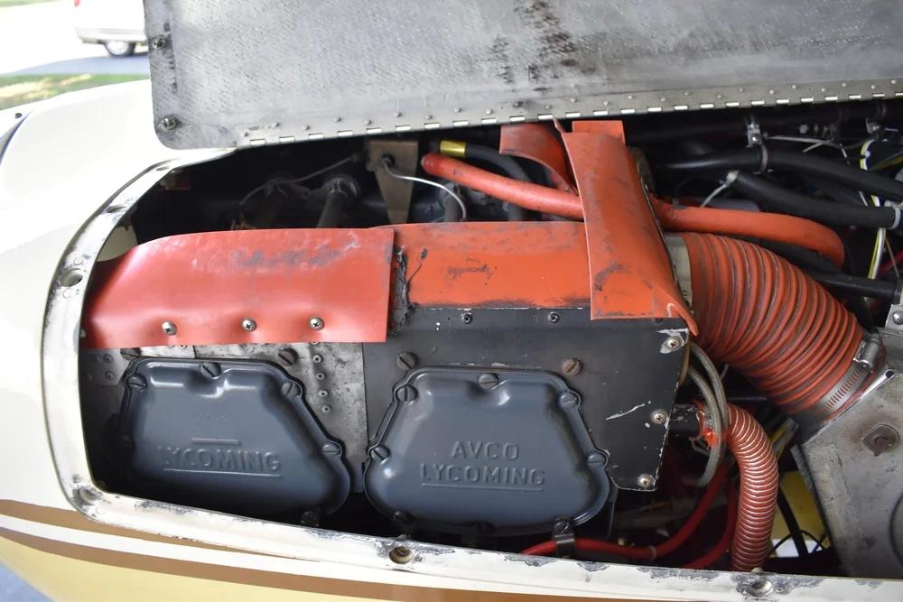 1972 Piper PA-28R-200 Photo 6