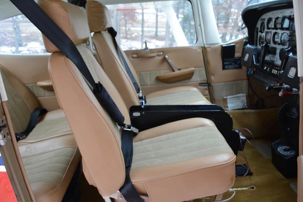 1975 Cessna 182P Photo 6