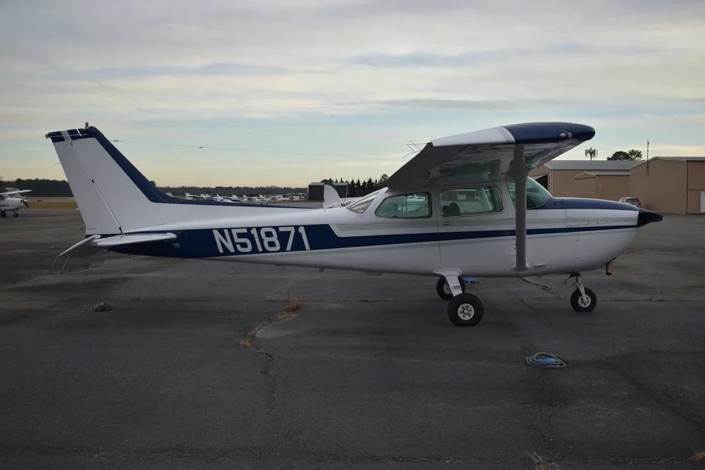 1980 Cessna 172P Photo 2