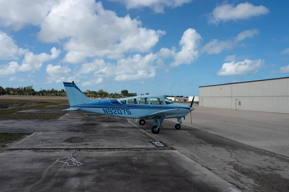 1975 Beech Sierra B24R Photo 4