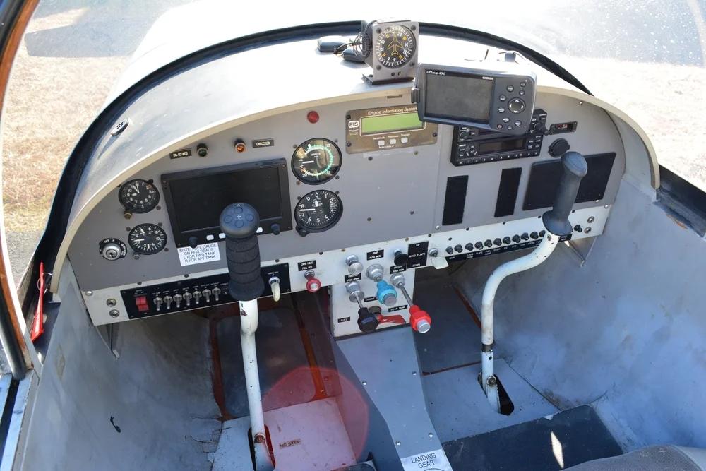 1986 Falco F8L Photo 4