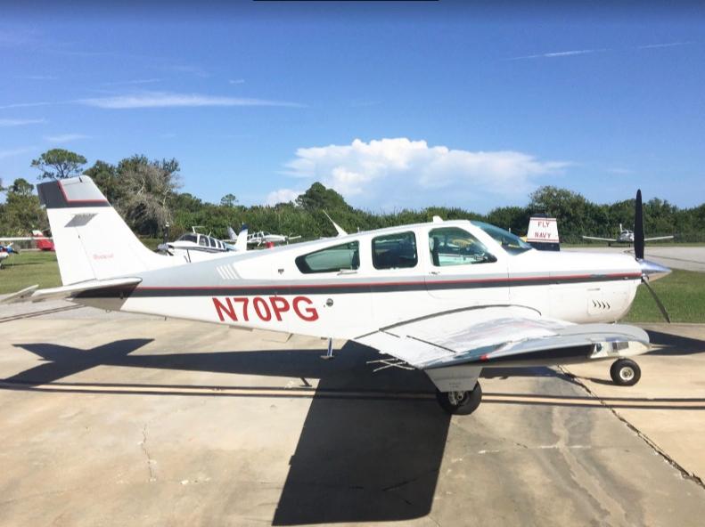 1991 Beech F33A Bonanza Photo 2
