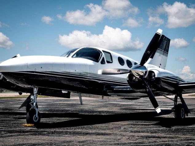 1977 Cessna 421C Photo 2