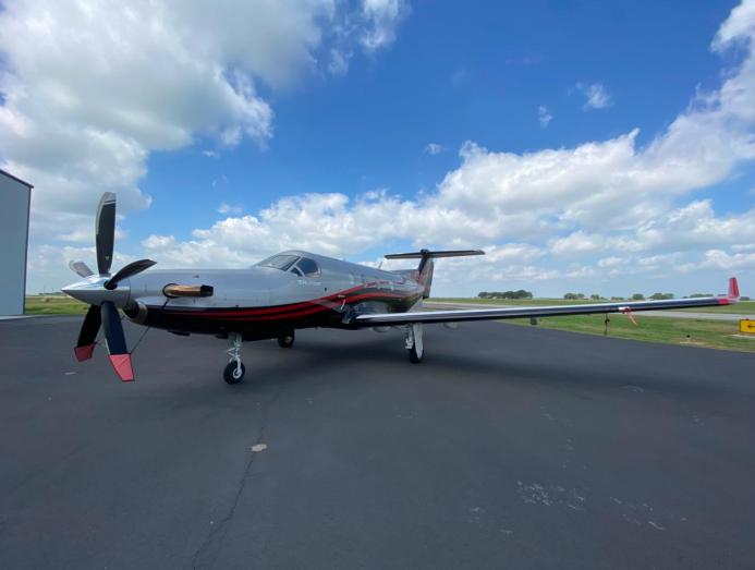 2005 Pilatus PC-12/45 Photo 2