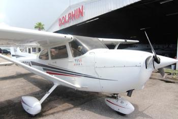 2001 Cessna 172S for sale - AircraftDealer.com
