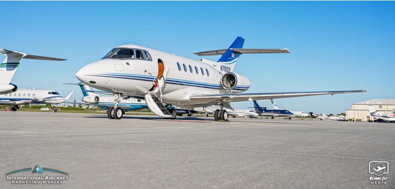 1998 Hawker 800XP Photo 2
