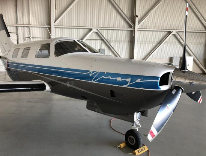 1999 Piper Mirage Photo 2