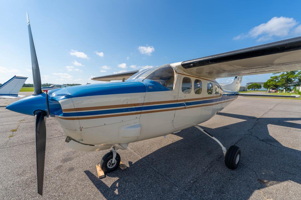 1979 CESSNA P210N Photo 2