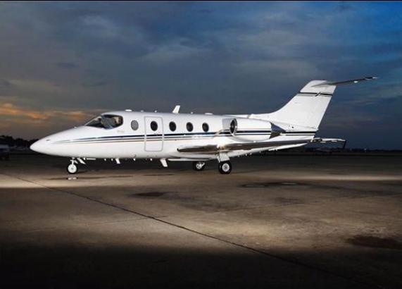 2001 Beechjet 400A Photo 2