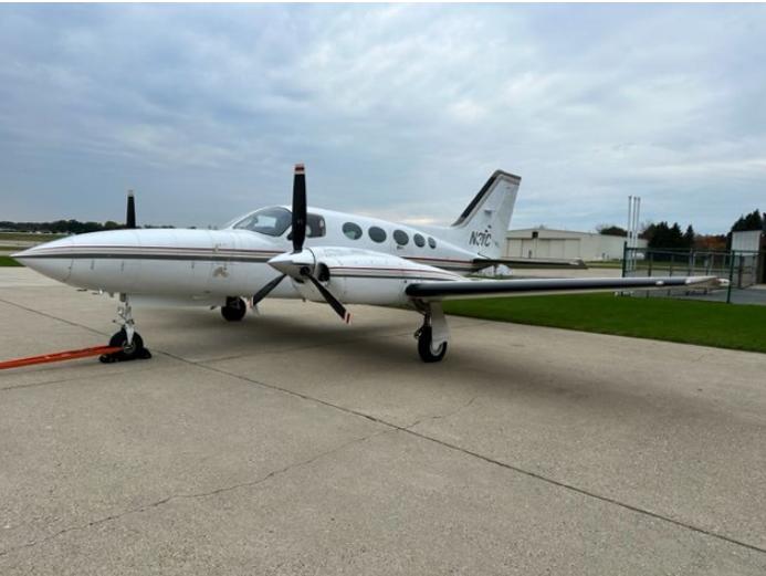 1976 Cessna 421C Photo 2