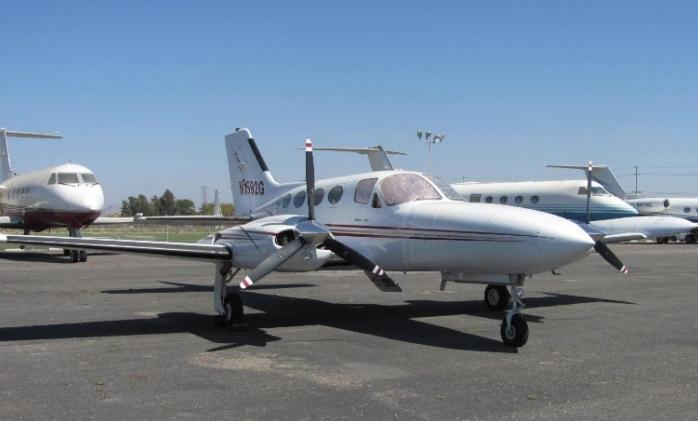 1974 Cessna 421B Photo 2