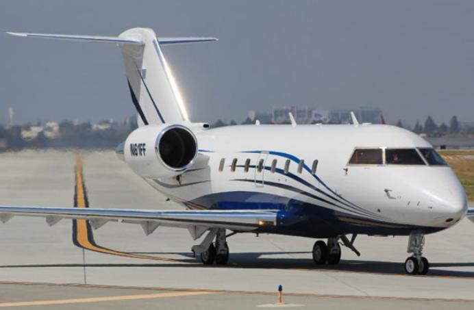 1994 Bombardier Challenger 601-3R Photo 2
