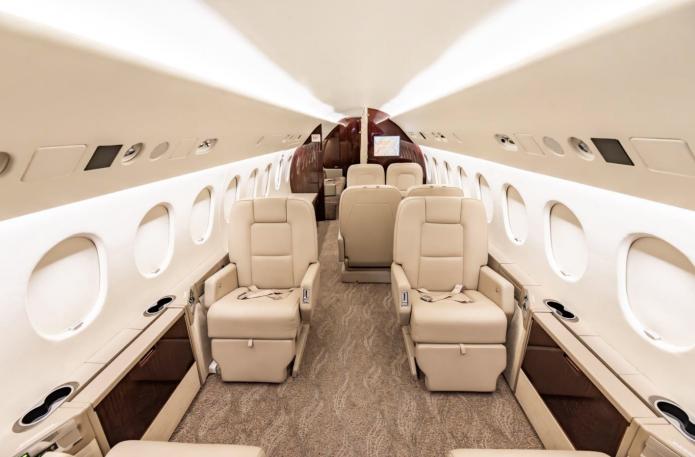 1988 Dassault Falcon 900B Photo 4