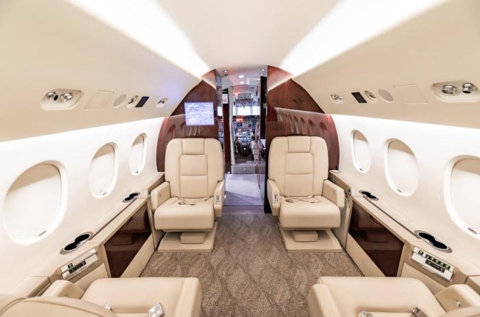 1988 Dassault Falcon 900B Photo 5