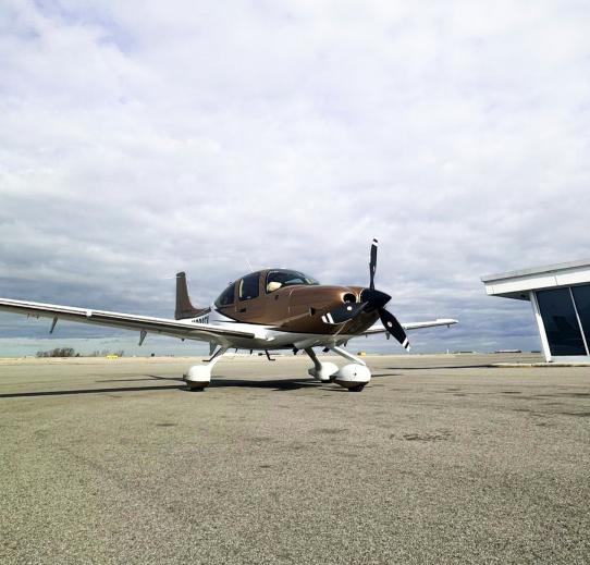 2023 Cirrus SR22 G6 Turbo Photo 2