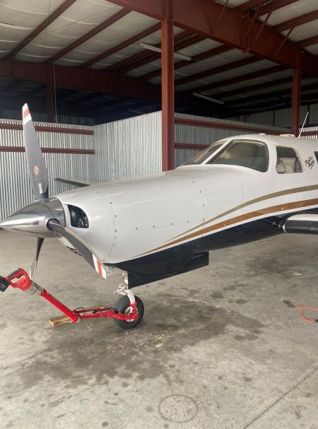 2000 Piper Mirage Photo 2