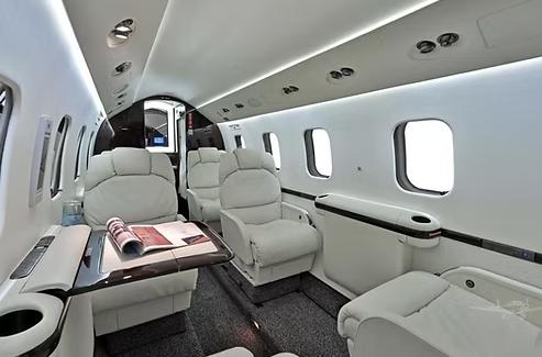 2001 Gulfstream G100 Photo 4