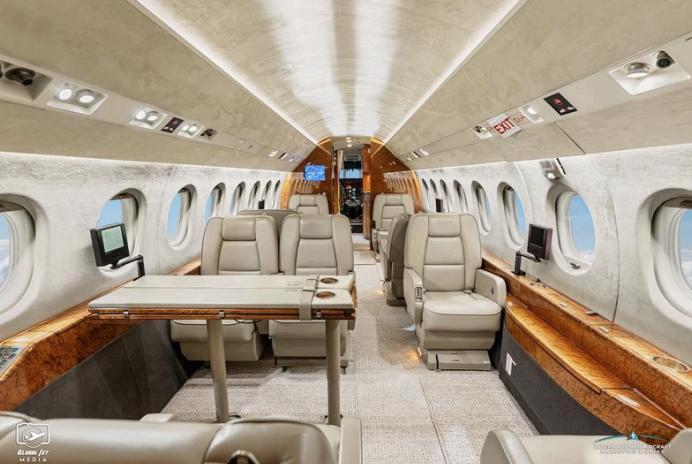 2001 Dassault Falcon 2000 Photo 4