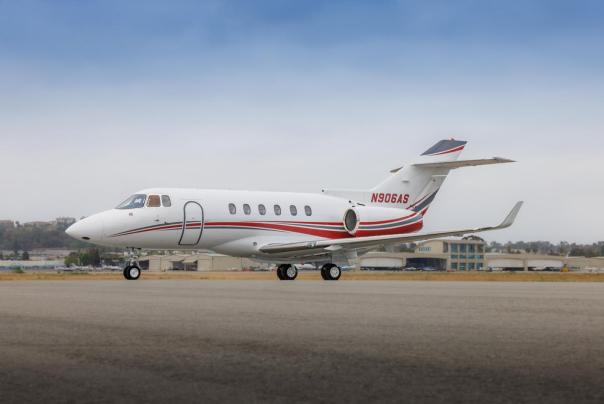 2002 Hawker 800XP Photo 2