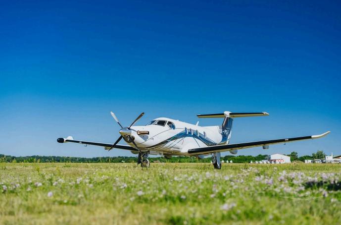 2014 Pilatus PC-12 NG Photo 2