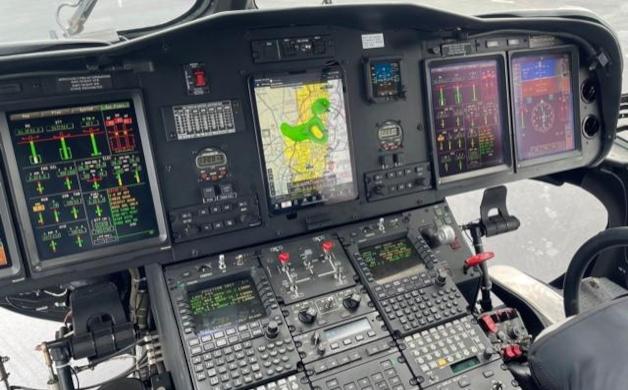 2010 Leonardo AW139 helicopter for Sale Photo 4