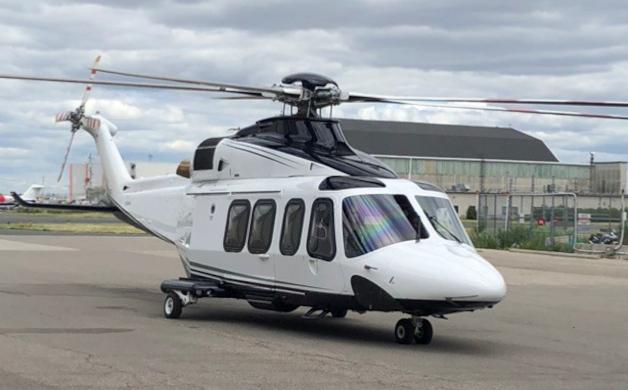 2010 Leonardo AW139 helicopter for Sale Photo 2