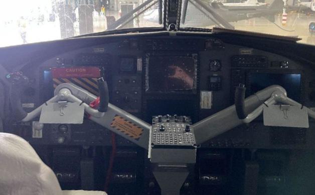 2012 DeHavilland DHC6-400 for Sale Photo 3