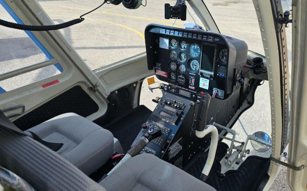 1970 Bell 206B JetRanger for sale Photo 4