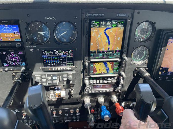 1976 Cessna A185F Photo 7