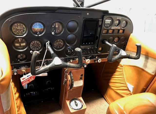 1969 Cessna 172 Float Plane Photo 6