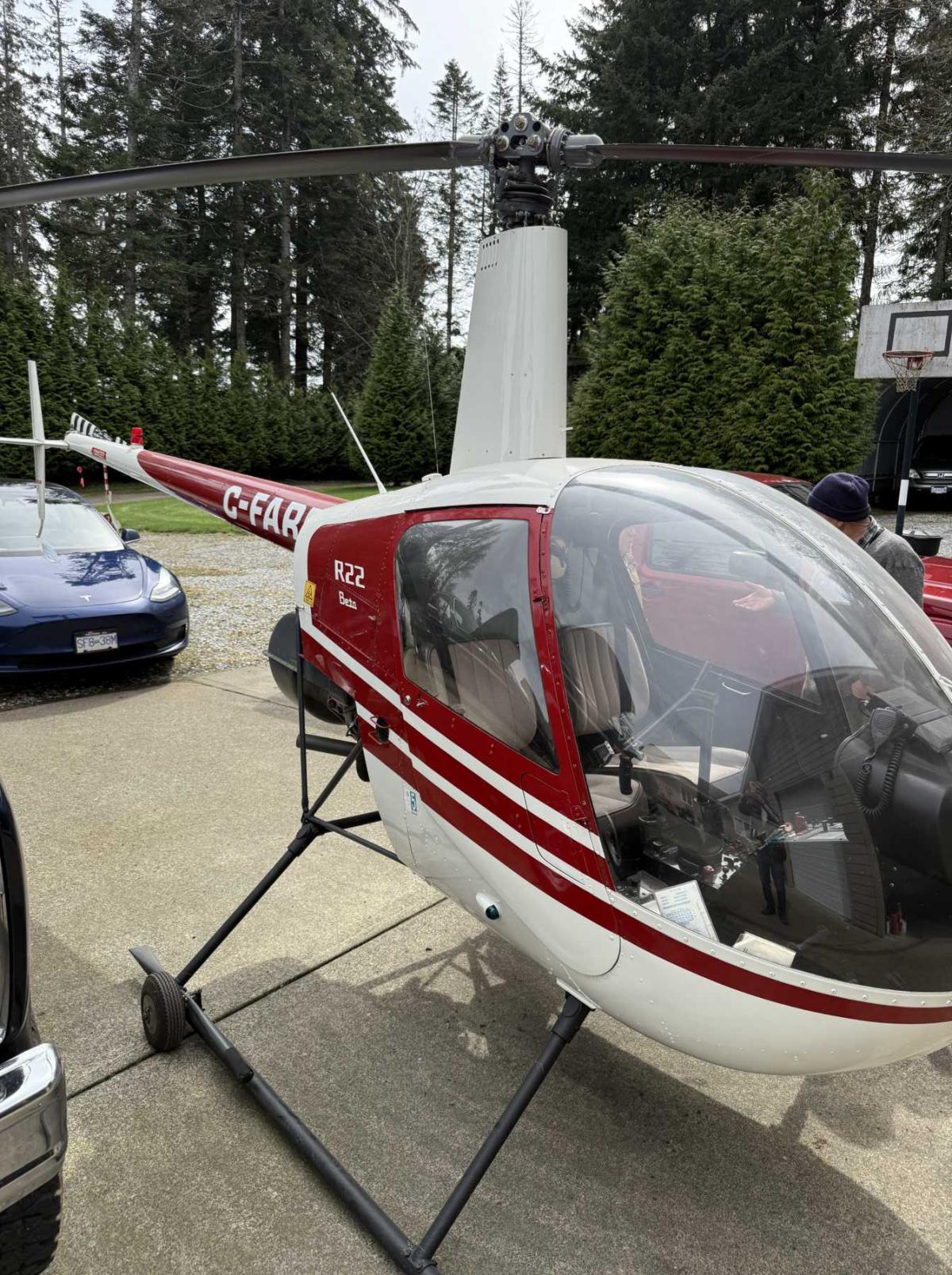 1991 Robinson R22 Beta Core Photo 3
