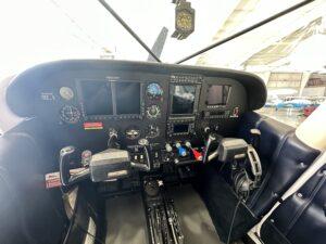 1980 Cessna A185F II Photo 2