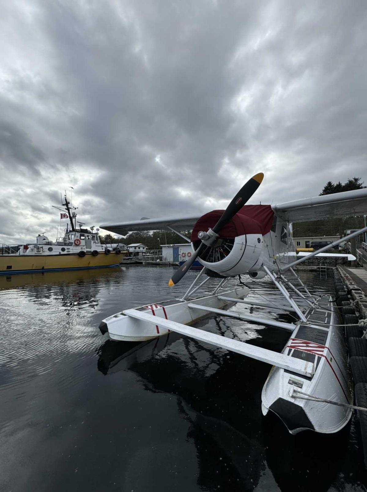 1957 DeHavilland Beaver on 4930s Photo 3