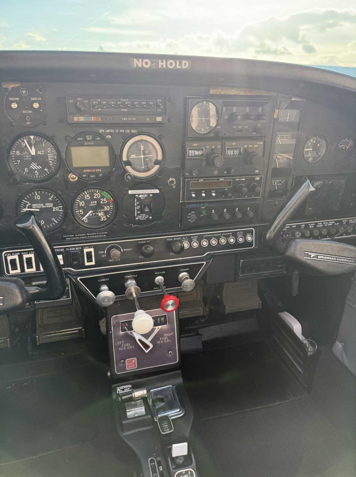 1974 Grumman AA5 Traveller Photo 2