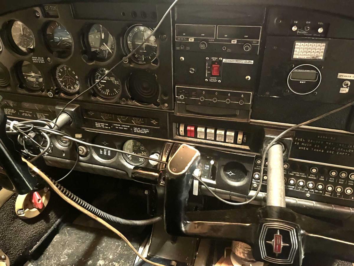 1973 Piper PA28-180 Cherokee Challenger Photo 6
