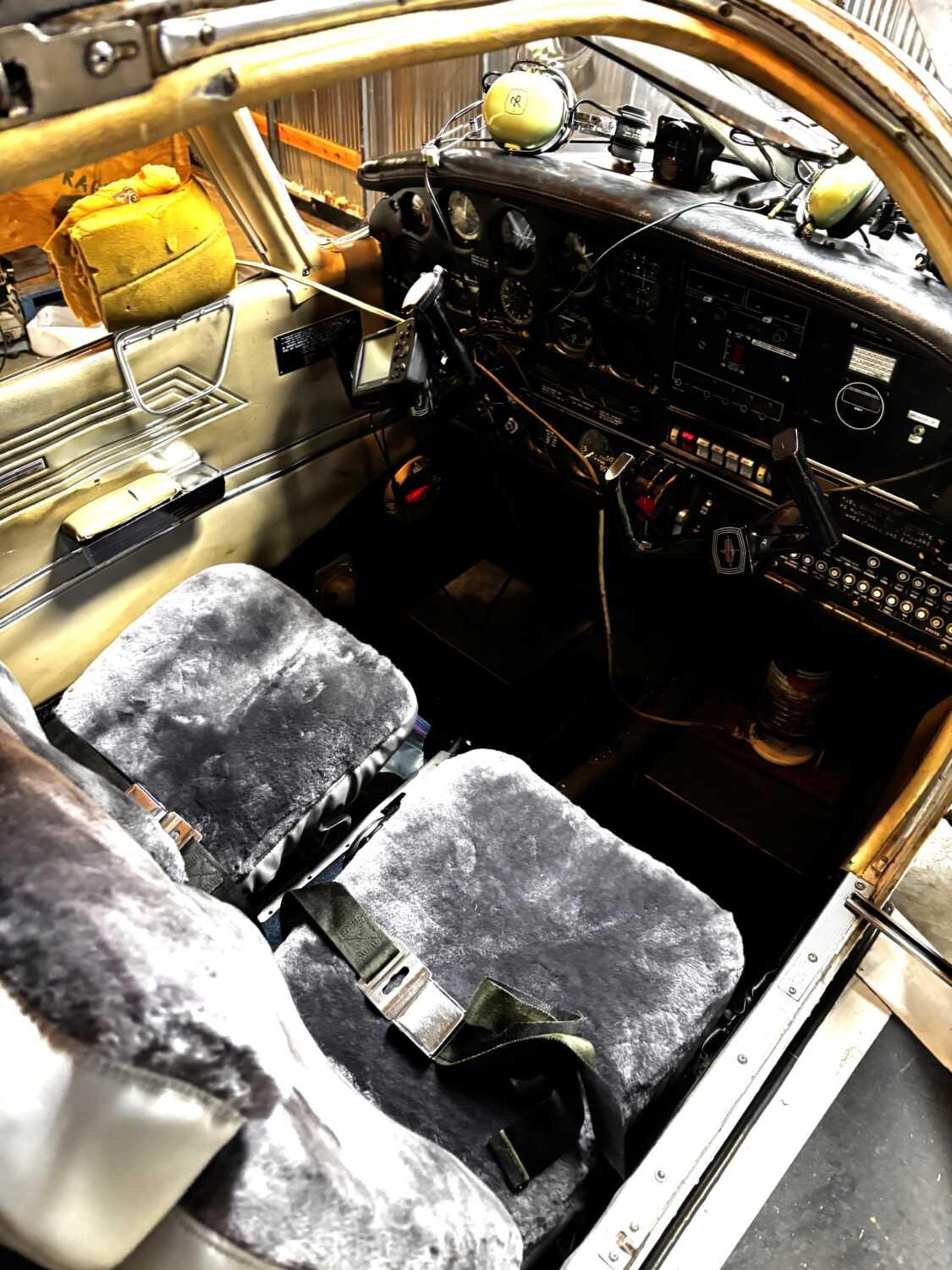 1973 Piper PA28-180 Cherokee Challenger Photo 3