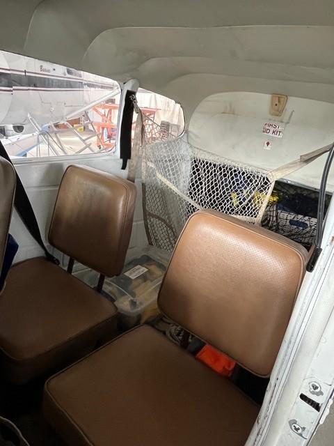 1979 Cessna A185F on Edo 2960 Photo 5