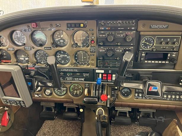 1979 PIPER ARROW IV Photo 3