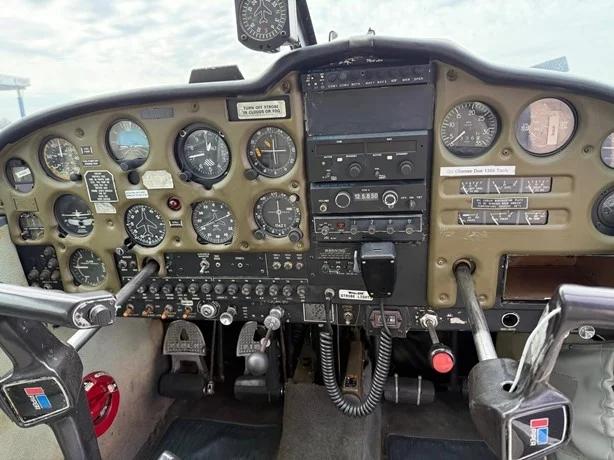 1966 PIPER CHEROKEE 180 Photo 5