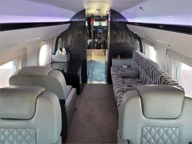 1988 GULFSTREAM GIV Photo 6