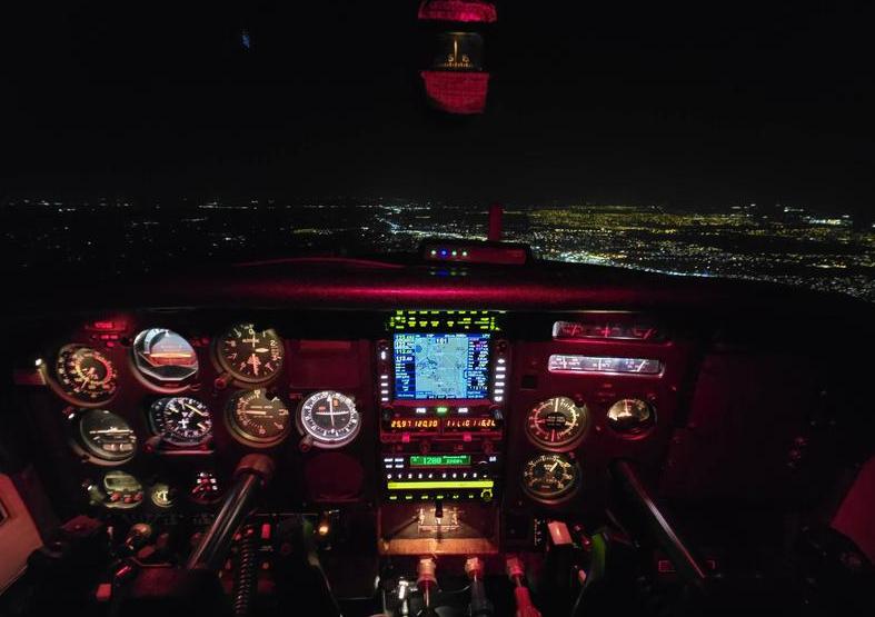 1980 Cessna 182RG Photo 3