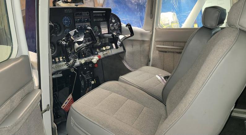 1966 Cessna 182K Photo 2