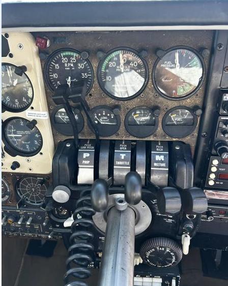 1973 Beech B-55 Baron Photo 5