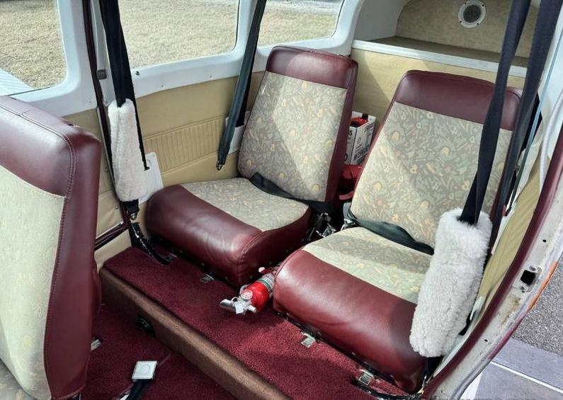 1978 BEECHCRAFT C23 SUNDOWNER Photo 7